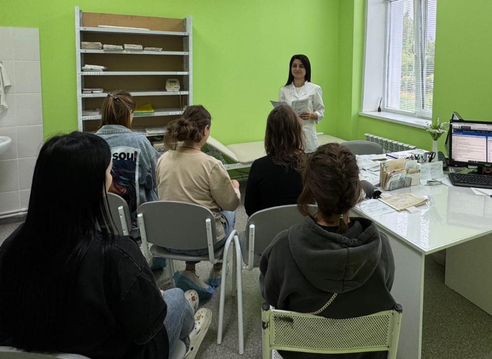 В поликлинике Жердевской ЦРБ продолжает работу Школа репродуктивного здоровья